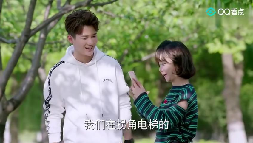 女性在职场中面对性骚扰,应该如何应对?-有问必答平台,帮你解决疑惑