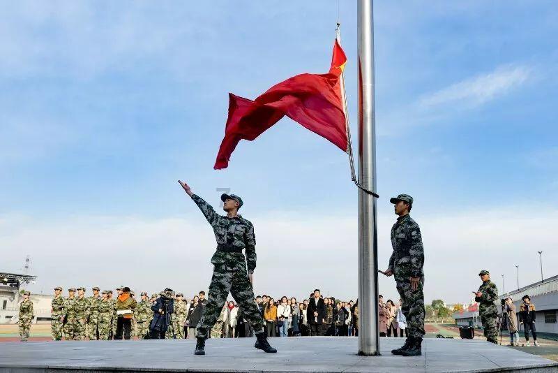 高三学生该如何进行高效复习？有什么好的办法？游戏画面