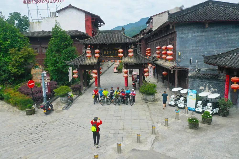 年轻人最疯狂的事情是什么？游戏画面